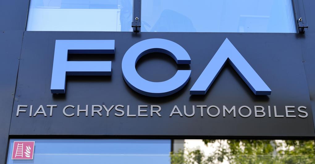Fca rosso da un miliardo nel trimestre. Confermati i tempi della